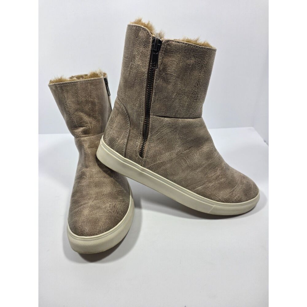 Very G Womens 8 Taupe Faux Fur Lined Side Zip Sneaker Boots Booties VGSP0108